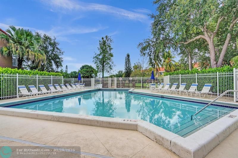 646 N University Dr, Plantation, Florida image 46