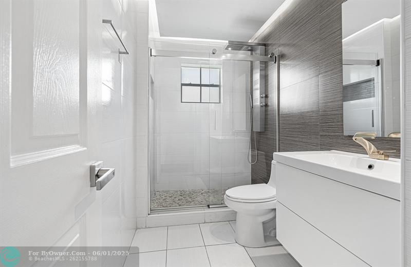 951 Falling Water Rd, Weston, Florida image 17