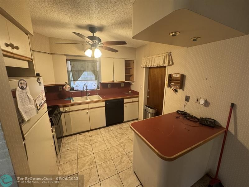 3207 Norfolk St, Pompano Beach, Florida image 12