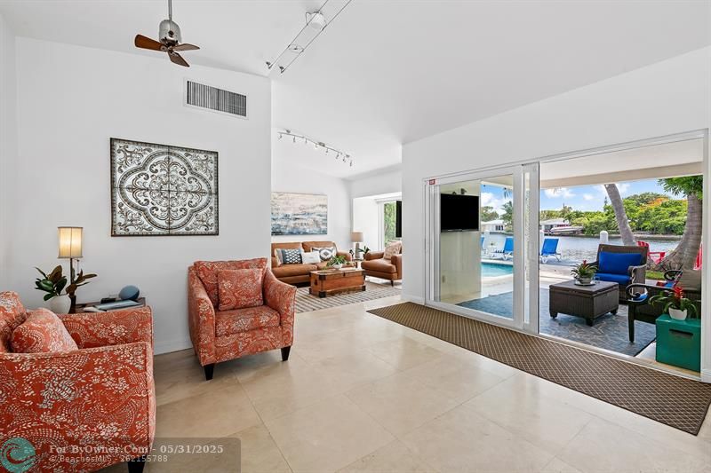 2807 Coral Shores Dr, Fort Lauderdale, Florida image 32