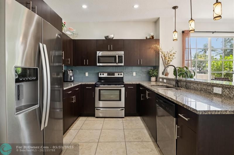 2325 SE 5th St, Pompano Beach, Florida image 11