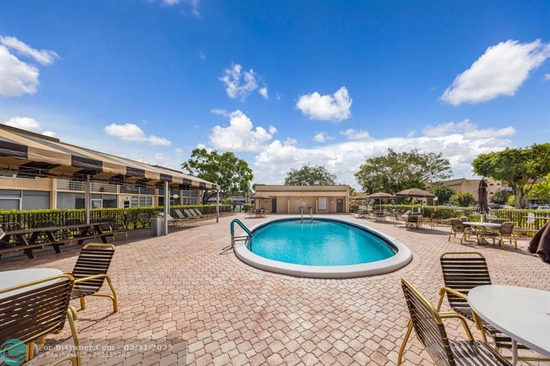 9101 Sunrise Lakes Blvd #216, Sunrise, Florida image 19