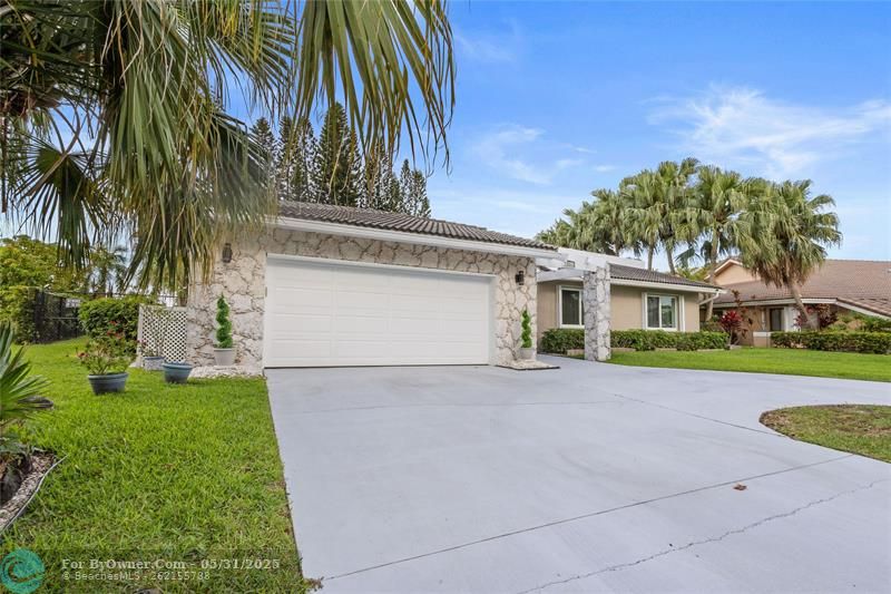 7626 NW 87th Ave, Tamarac, Florida image 3
