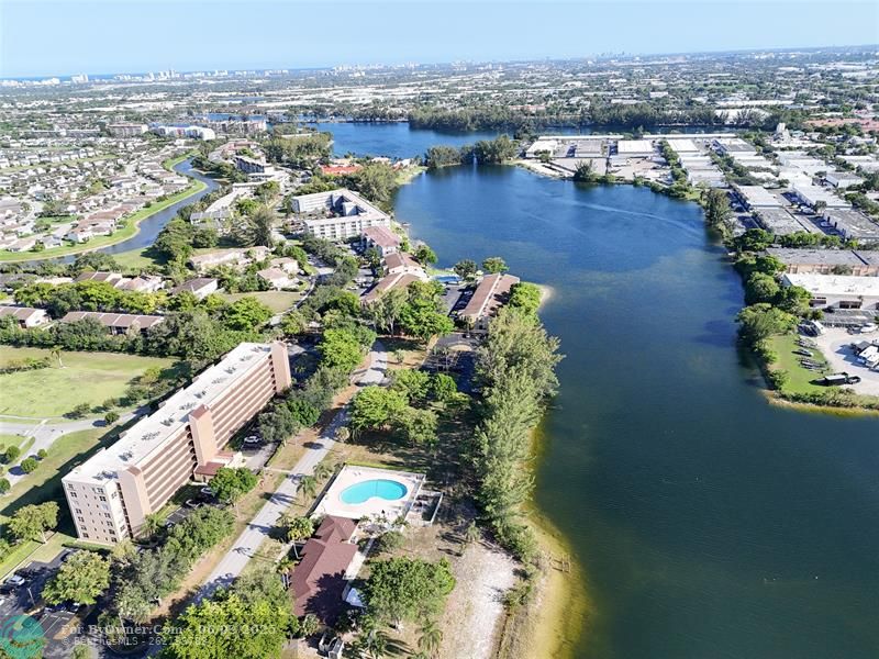 4550 NW 18th Ave #710, Deerfield Beach, Florida image 1