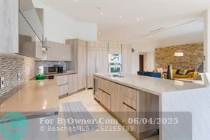 Single Family, Weston, Florida image 16