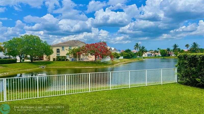 1581 NW 159th Ave, Pembroke Pines, Florida image 3
