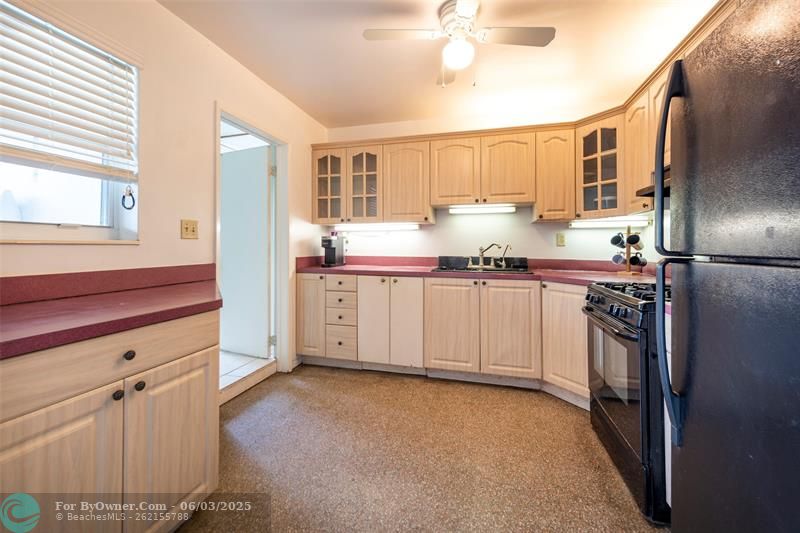 6260 NW 15th St, Sunrise, Florida image 10