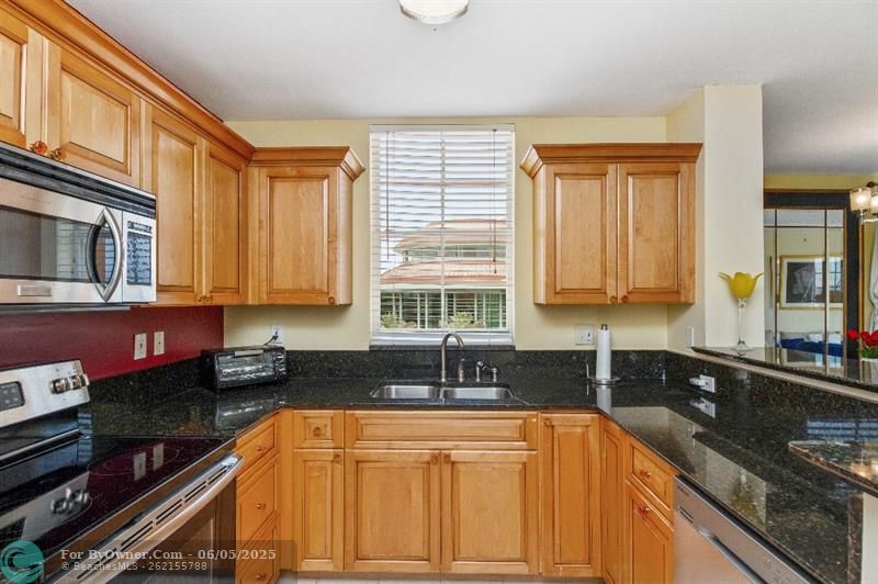 651 Okeechobee Blvd #402, West Palm Beach, Florida image 8