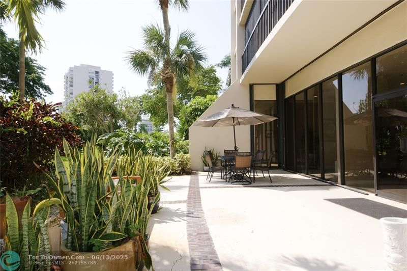 2480 Presidential Way #1703, West Palm Beach, Florida image 44