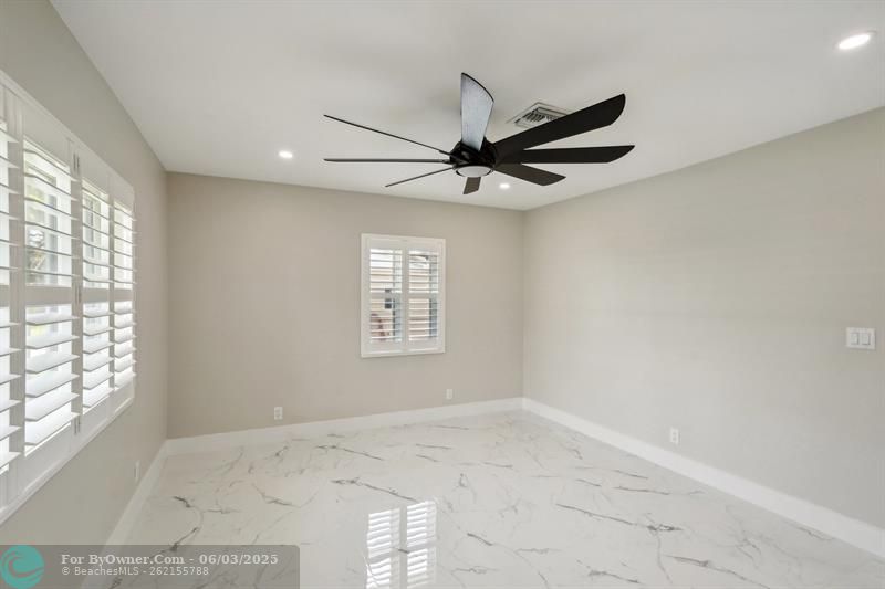 720 NE 2nd St, Pompano Beach, Florida image 31