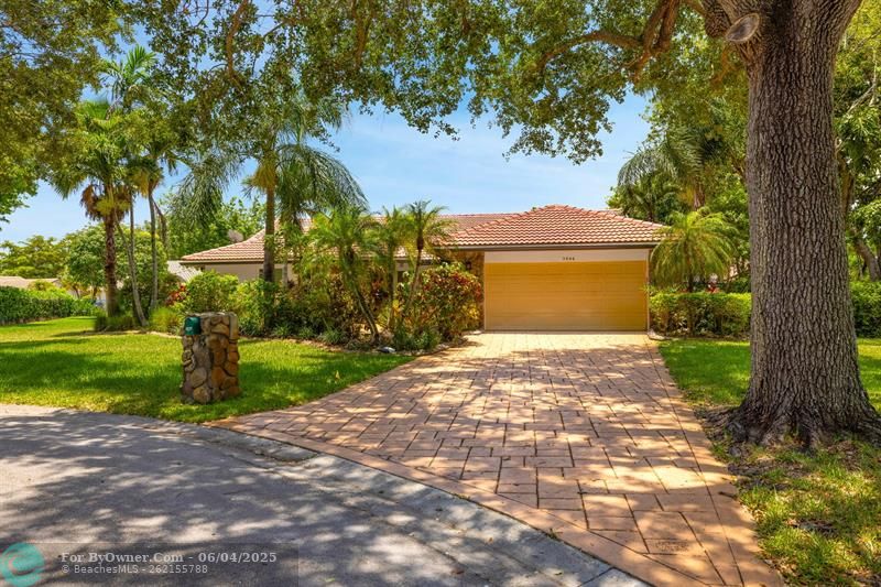 5044 NW 90th Ter, Coral Springs, Florida image 2
