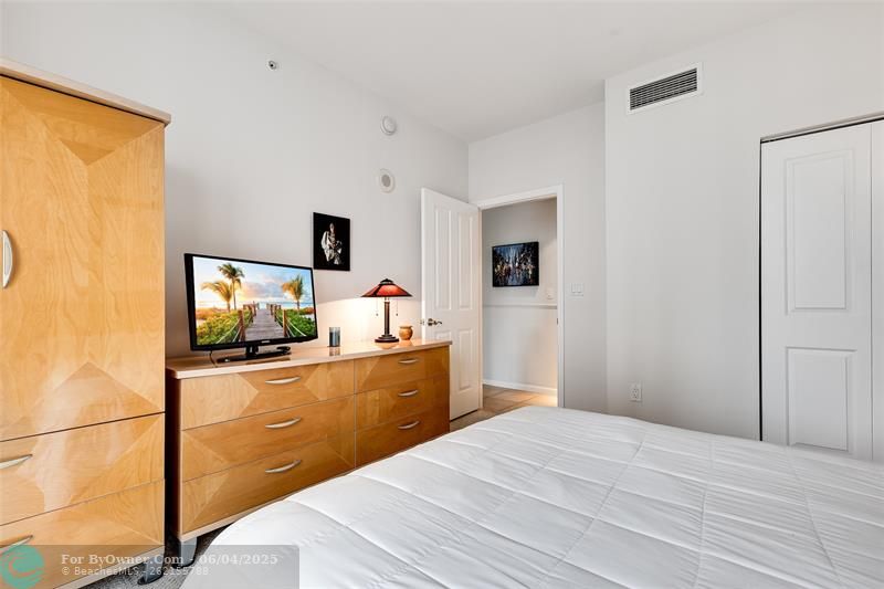 511 SE 5th Ave #923, Fort Lauderdale, Florida image 19