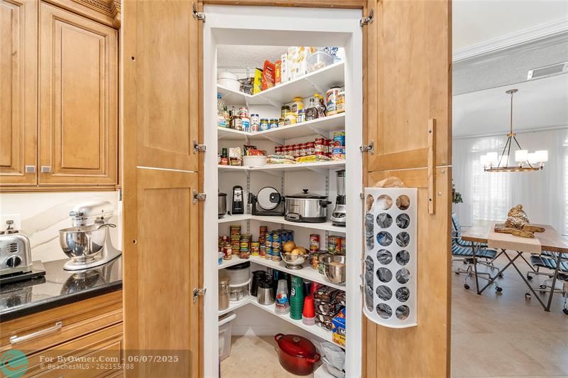 1609 NW 102nd Way, Coral Springs, Florida image 31