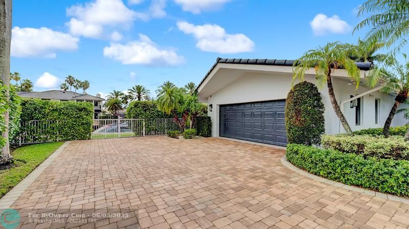2593 SE 9 Street, Pompano Beach, Florida image 14