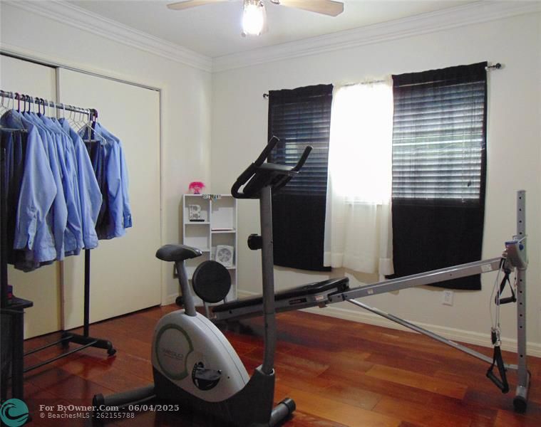 595 E River Dr, Margate, Florida image 32