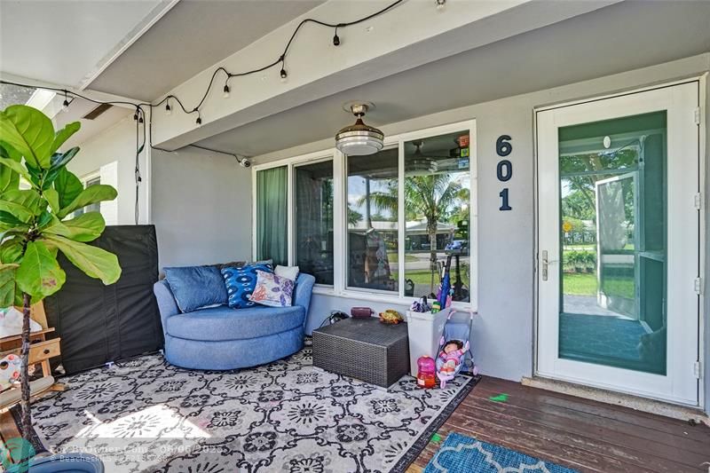 601 NW 22nd, Wilton Manors, Florida image 5