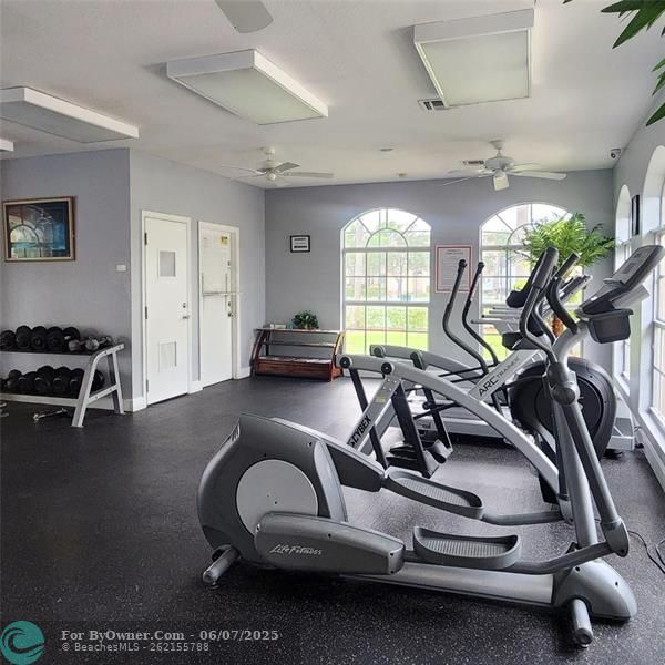 2577 SW 83rd Ter #102, Hollywood, Florida image 6