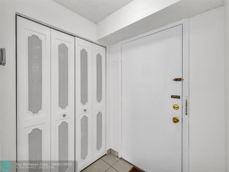 121 SE 3rd Ave #204, Dania Beach, Florida image 6