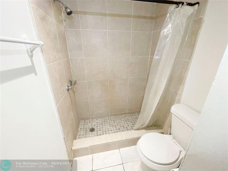 2800 NW 56th Ave #E102, Lauderhill, Florida image 11