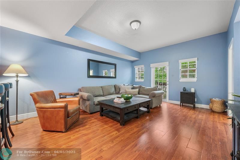614 SW 2nd Ter, Pompano Beach, Florida image 7