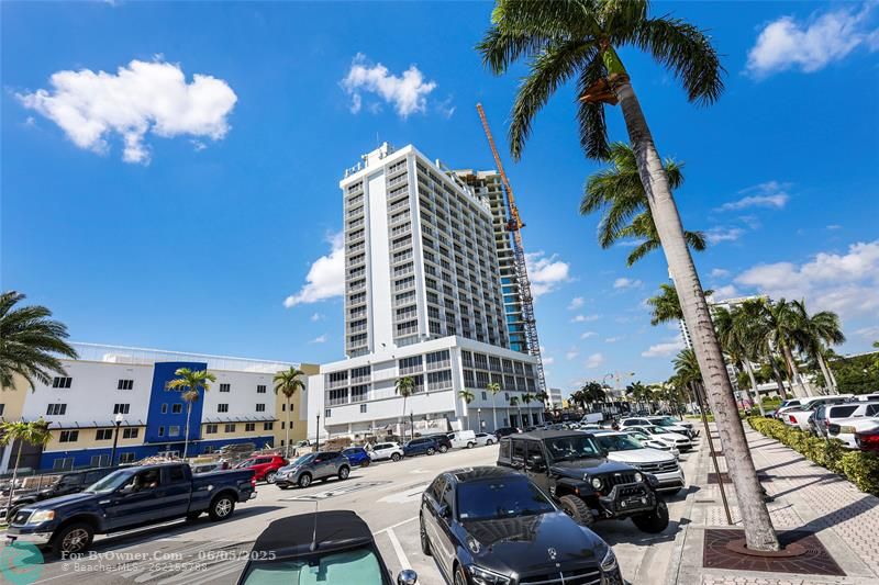 1720 Harrison St #10A, Hollywood, Florida image 2