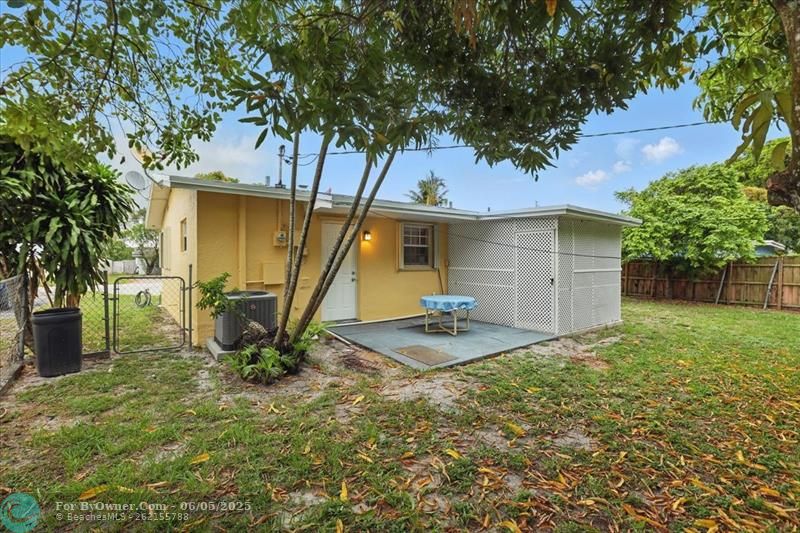 760 S 61st Ter, Hollywood, Florida image 20
