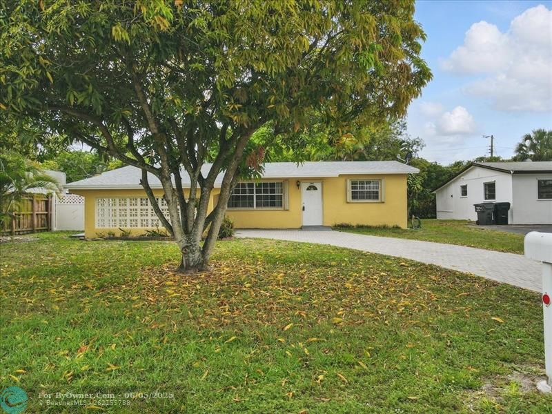 760 S 61st Ter, Hollywood, Florida image 3