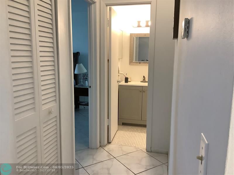 2121 NE 1st Ct #204, Boynton Beach, Florida image 16