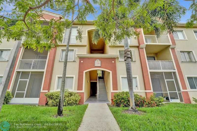 7085 Nova Dr #203, Davie, Florida image 1