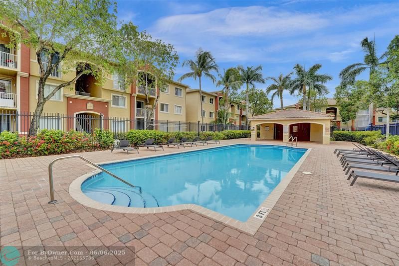 7085 Nova Dr #203, Davie, Florida image 31