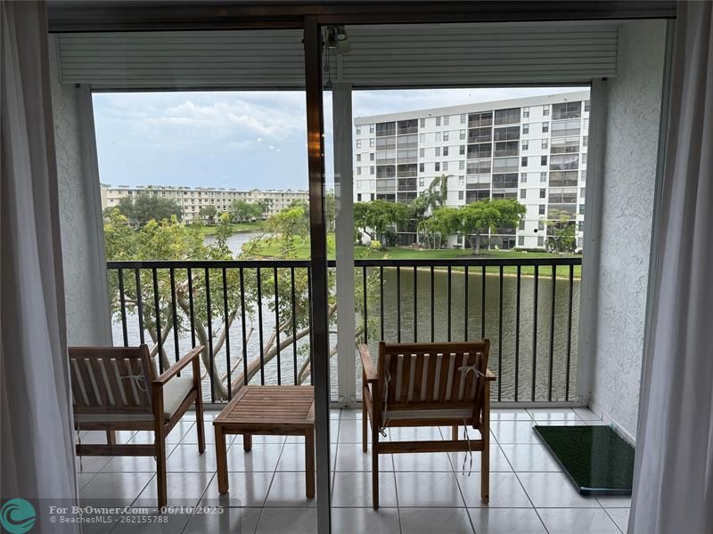 2222 N Cypress Bend Dr #408, Pompano Beach, Florida image 14
