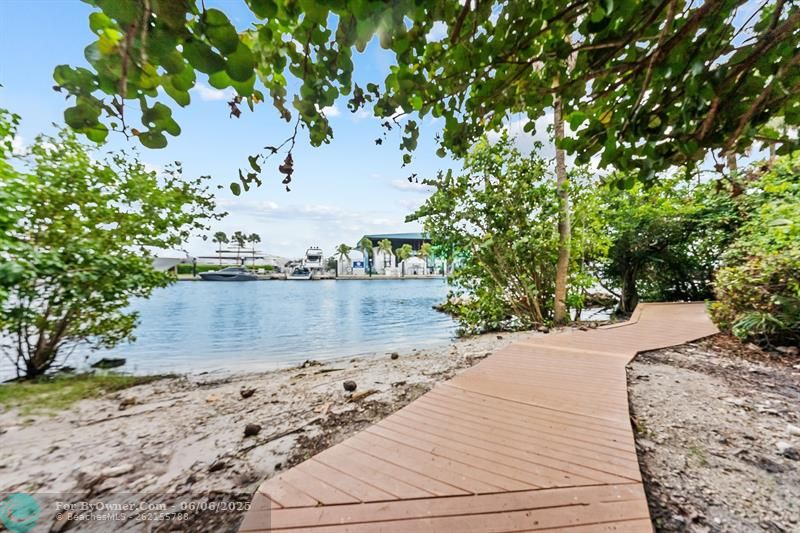 1320 SW 19th Avenue, Fort Lauderdale, Florida image 34