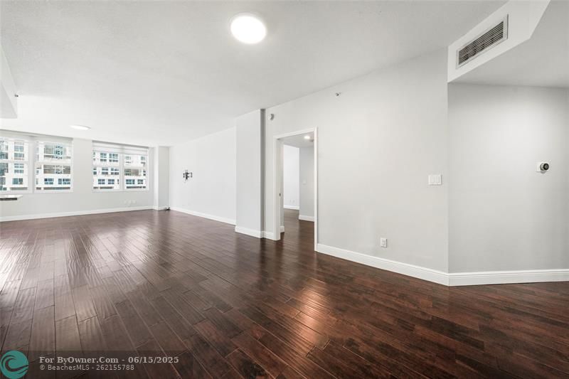 511 SE 5th Ave #1116, Fort Lauderdale, Florida image 14
