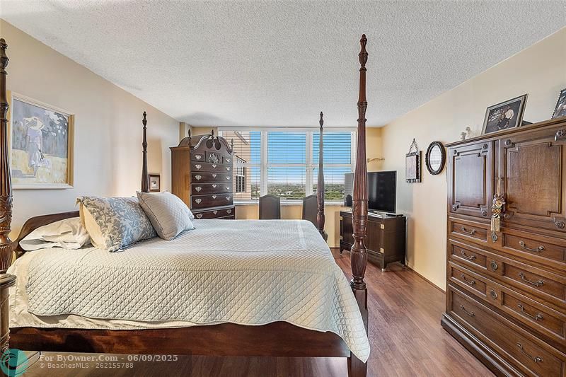 1150 Hillsboro Mile #905, Hillsboro Beach, Florida image 33