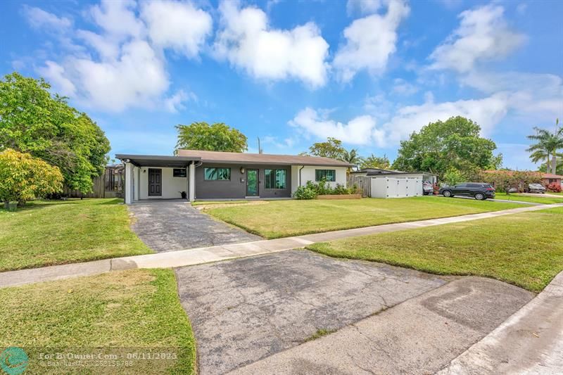 6275 Lakeshore Dr, Margate, Florida image 1