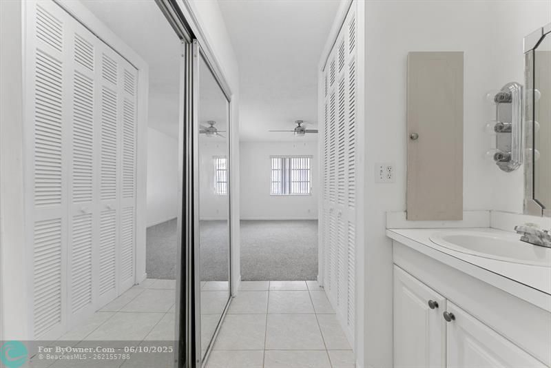 9089 Thunderbird, Coral Springs, Florida image 23