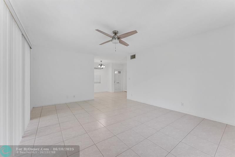 9089 Thunderbird, Coral Springs, Florida image 10