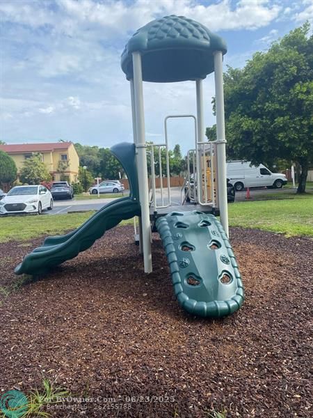 7706 Balboa St #7076, Sunrise, Florida image 14