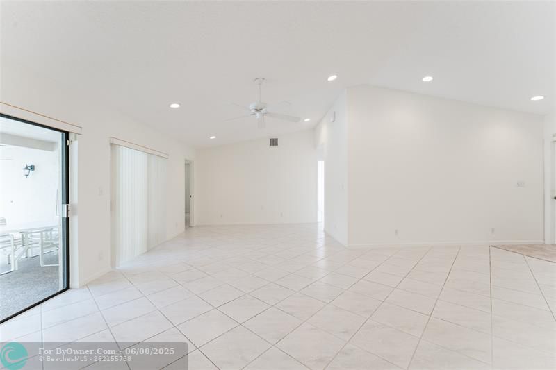 10073 NW 7th Ct, Coral Springs, Florida image 12