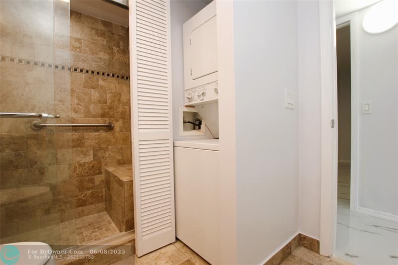2nd Bathroom