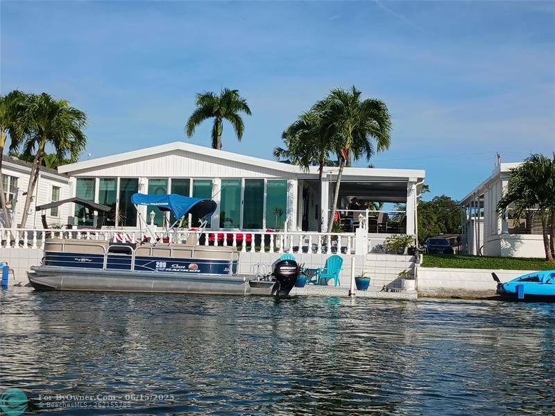 210 Lake Shore Dr, Pembroke Park, Florida image 1