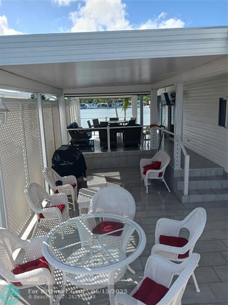 210 Lake Shore Dr, Pembroke Park, Florida image 4