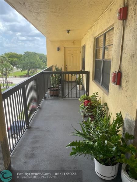 CORNER UNIT WITH PRIVATE PORCH