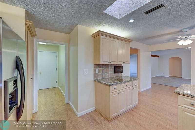8221 NW 49th St, Lauderhill, Florida image 10