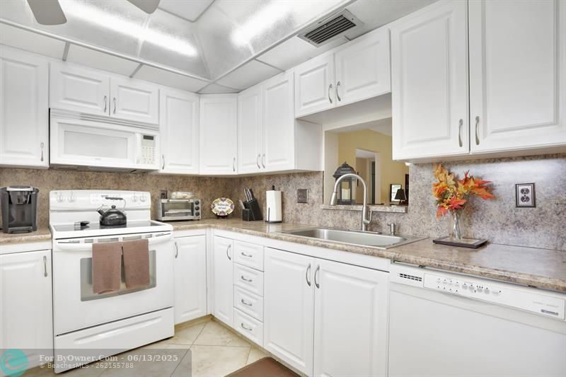 3202 Portofino Pt #B2, Coconut Creek, Florida image 6