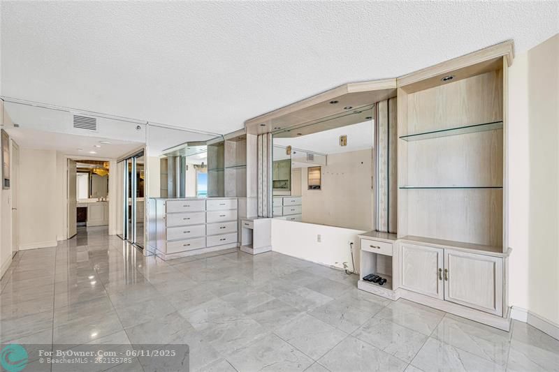 16445 Collins Ave #1026, Sunny Isles Beach, Florida image 9