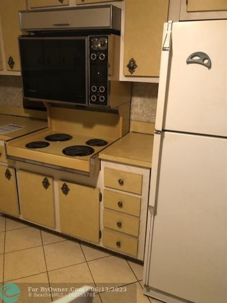 4751 NW 21st St #618, Lauderhill, Florida image 12