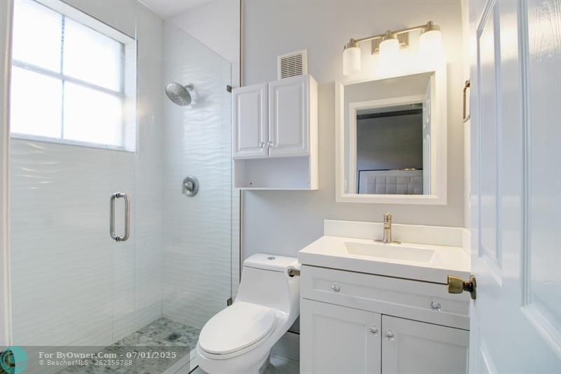 8544 NW 140th Ter #1002, Miami Lakes, Florida image 25