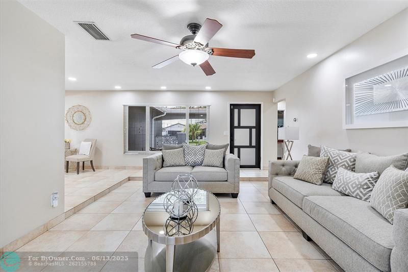 9440 NW 24th Pl, Pembroke Pines, Florida image 6