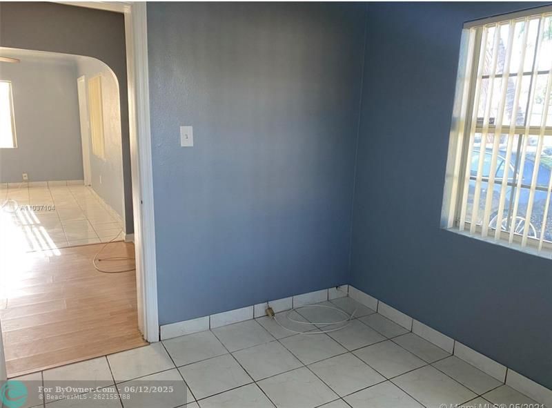 5635 Grant St, Hollywood, Florida image 10